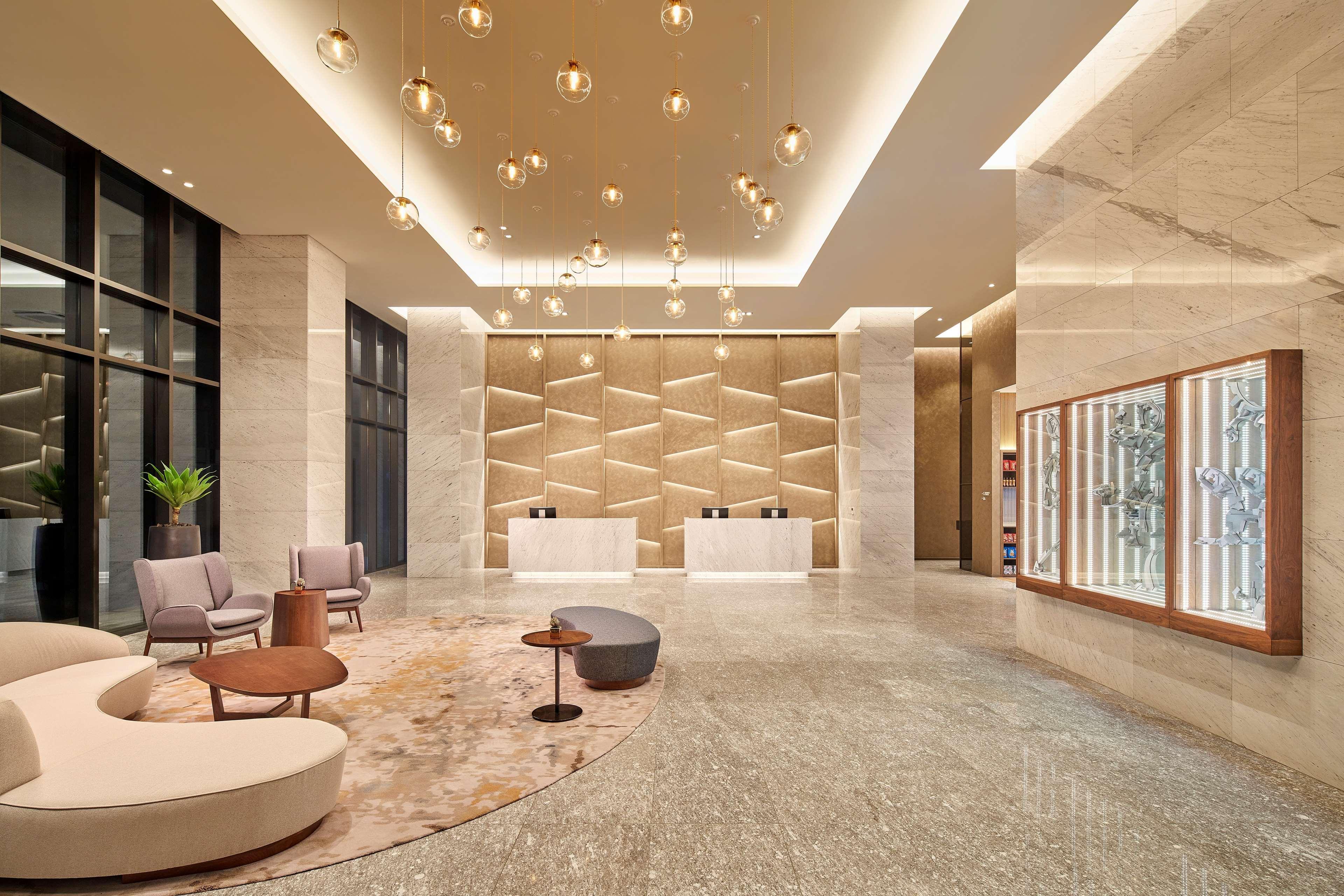 Hilton Garden Inn Seoul Gangnam Exterior foto